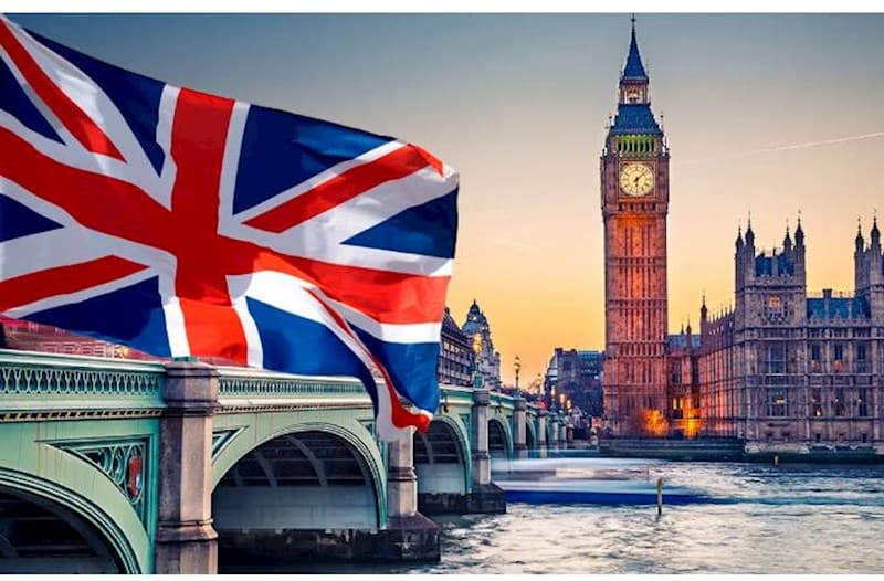 Böyük Britaniyada inflyasiya yavaşlayır
