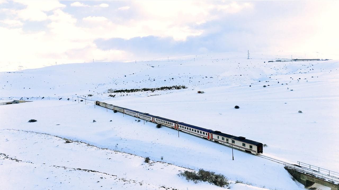 Qış mövsümündə “Tourist Eastern Express” sərnişin və bazar gəlirlərini artırır, bilet qiymətləri açıqlanıb