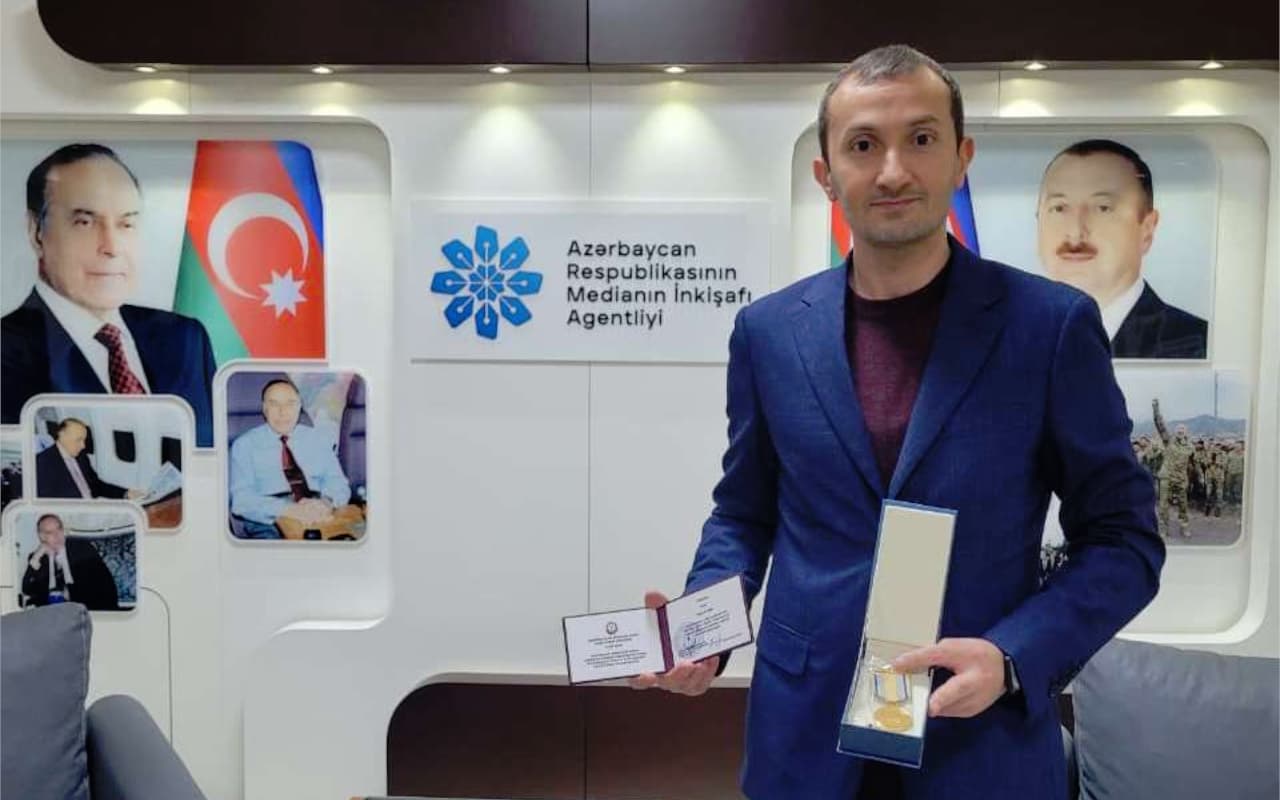 Fins.az saytının baş redaktoru yubiley medalı ilə təltif olunub