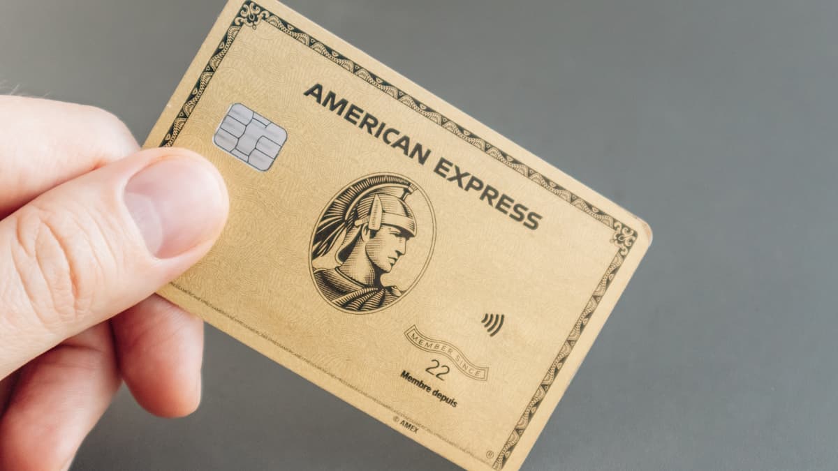 Azərbaycanda "American Express" kartları ilə aparılan əməliyyatların həcmi açıqlanıb
