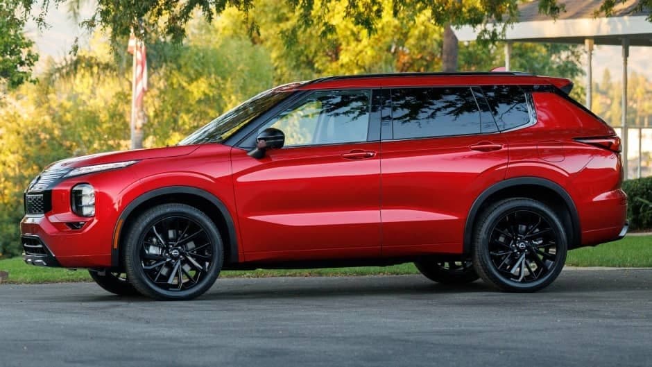 Nissan Rogue Plug-in Hybrid vs Outlander PHEV: Minimal zahiri fərqlər, fərqli güc