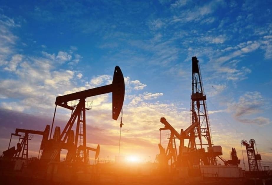 Dünya bazarlarında Brent və WTI nefti bahalaşıb