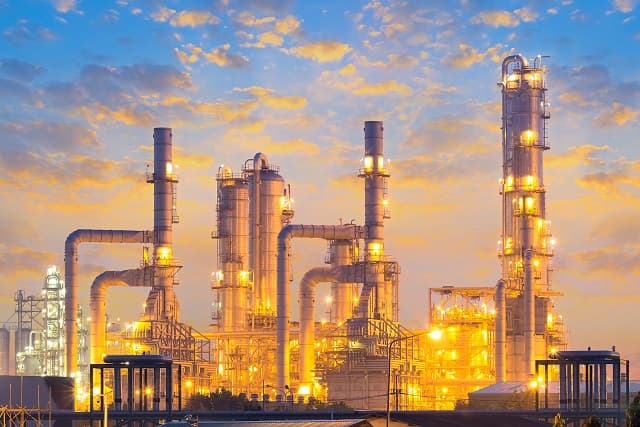 Səudiyyə nəhəngi SABIC qlobal strategiyasını yenidən qurur