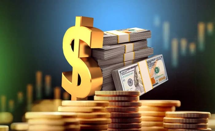 Qeyri-müəyyənliyə baxmayaraq ABŞ dolları liderliyini qoruyur