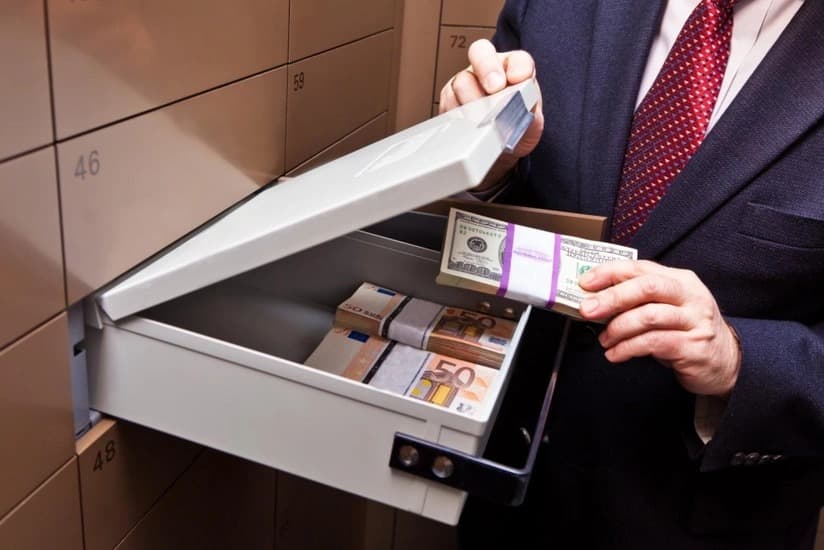 Azərbaycan banklarında fiziki şəxslərin əmanətləri artıb