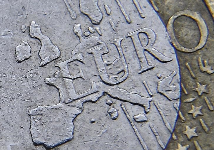 Avropa Parlamenti rəqəmsal avronun onlayn və oflayn buraxılışını dəstəklədi