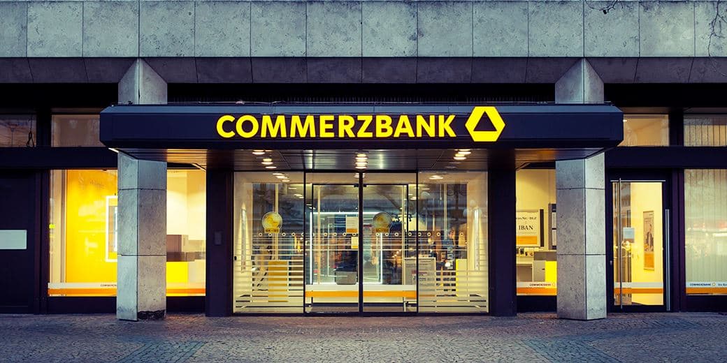Commerzbank 2025-ci ildə rekord əməliyyat mənfəəti əldə edib