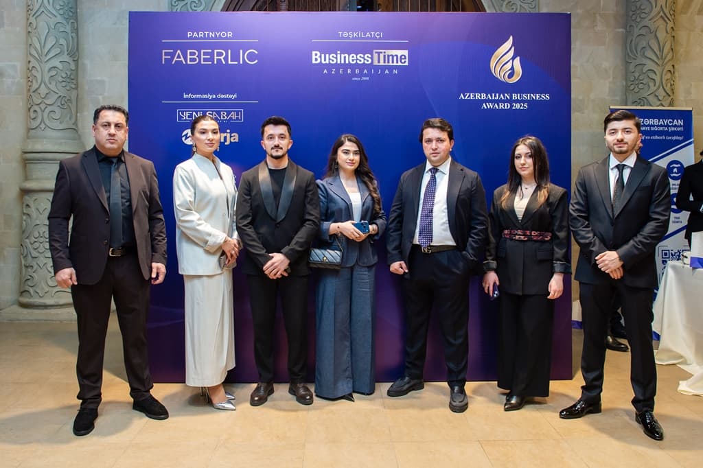 “Azerbaijan Business Award” 2025 mükafatının təqdimetmə mərasimi keçirildi “Azerbaijan Business Award” 2025 mükafatının təqdimetmə mərasimi keçirildi - Şəkil 7