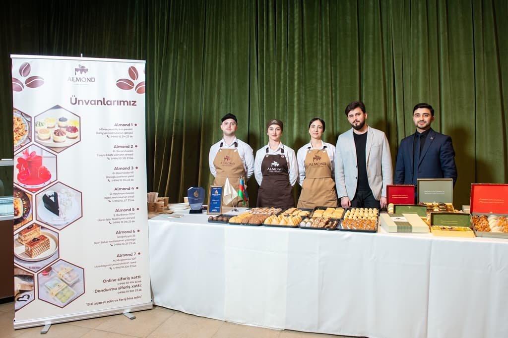 “Azerbaijan Business Award” 2025 mükafatının təqdimetmə mərasimi keçirildi “Azerbaijan Business Award” 2025 mükafatının təqdimetmə mərasimi keçirildi - Şəkil 11
