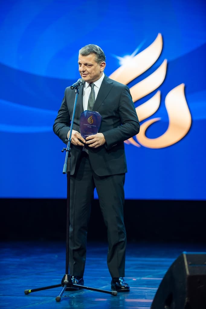 “Azerbaijan Business Award” 2025 mükafatının təqdimetmə mərasimi keçirildi “Azerbaijan Business Award” 2025 mükafatının təqdimetmə mərasimi keçirildi - Şəkil 26