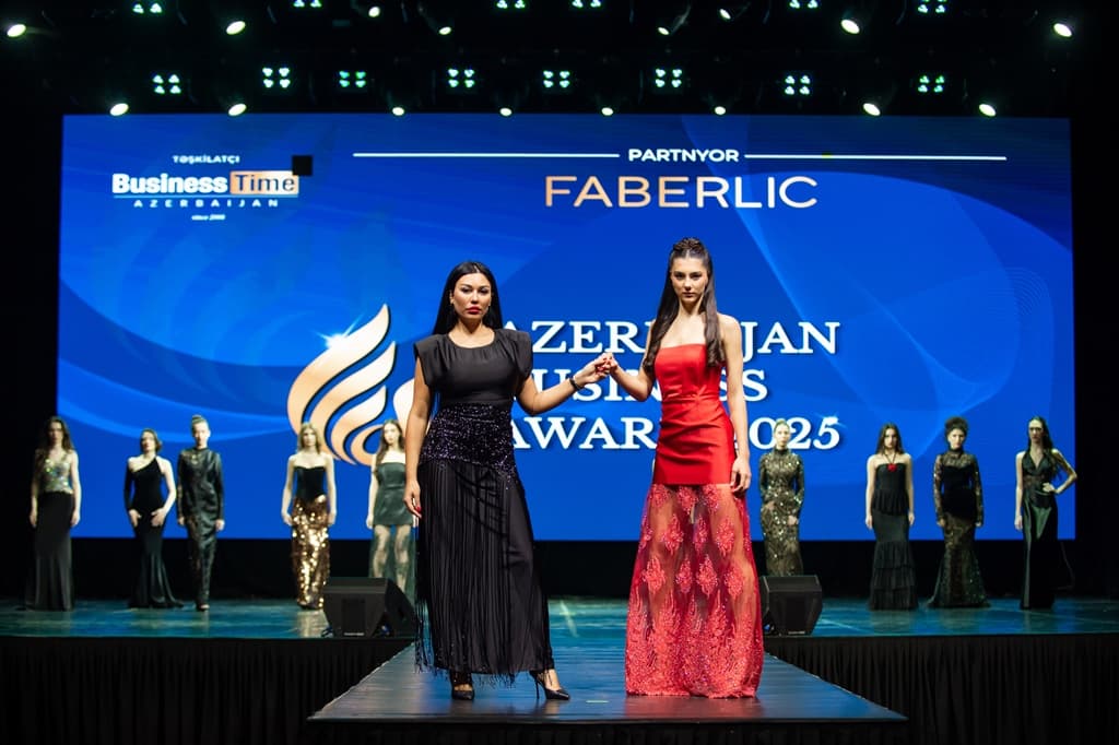 “Azerbaijan Business Award” 2025 mükafatının təqdimetmə mərasimi keçirildi “Azerbaijan Business Award” 2025 mükafatının təqdimetmə mərasimi keçirildi - Şəkil 29