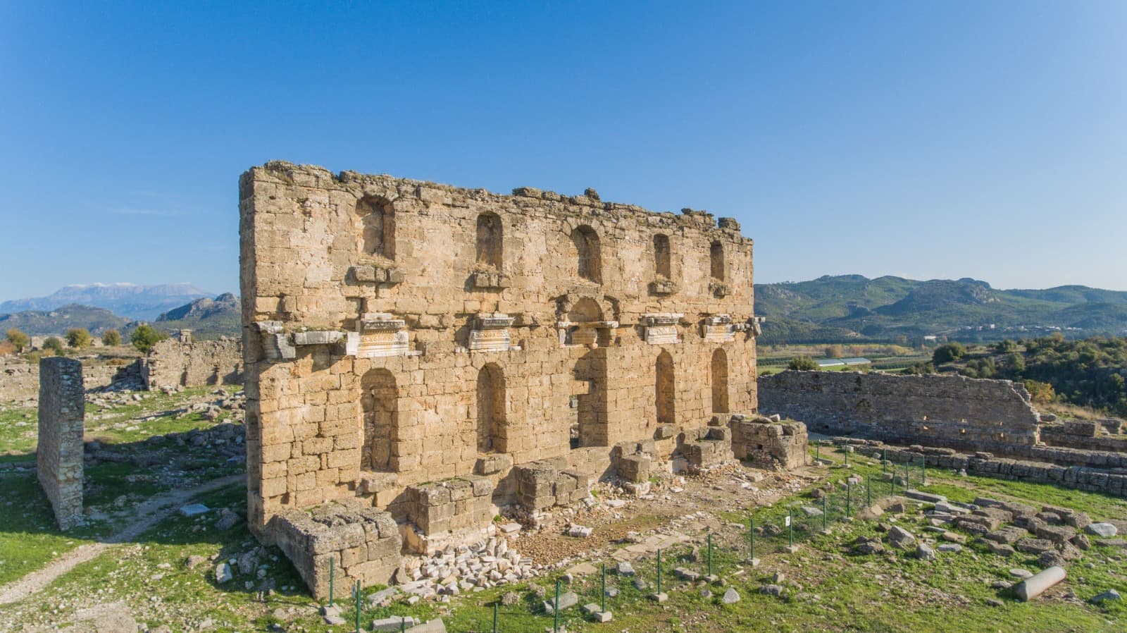 Pasxa turizmi Türkiyədə yerli iqtisadiyyata milyardlıq dəstək verir Pasxa turizmi Türkiyədə yerli iqtisadiyyata milyardlıq dəstək verir - Şəkil 5