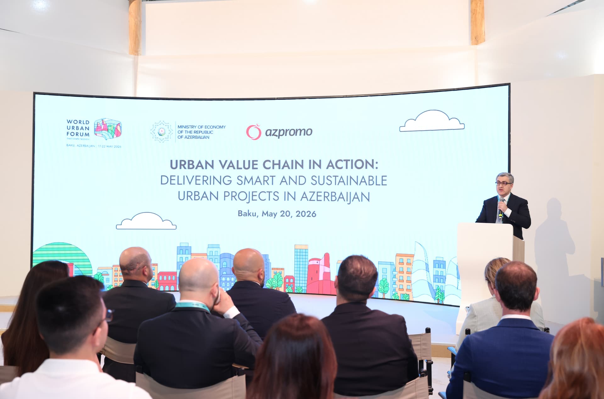 Azərbaycanda ağıllı və dayanıqlı şəhər layihələri üzrə investisiya imkanları müzakirə olunub Azərbaycanda ağıllı və dayanıqlı şəhər layihələri üzrə investisiya imkanları müzakirə olunub - Şəkil 9