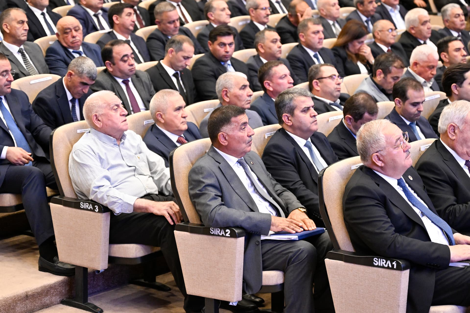 Sabirabadda pambıqçılığın inkişafına həsr olunmuş regional müşavirə keçirilib Sabirabadda pambıqçılığın inkişafına həsr olunmuş regional müşavirə keçirilib - Şəkil 30