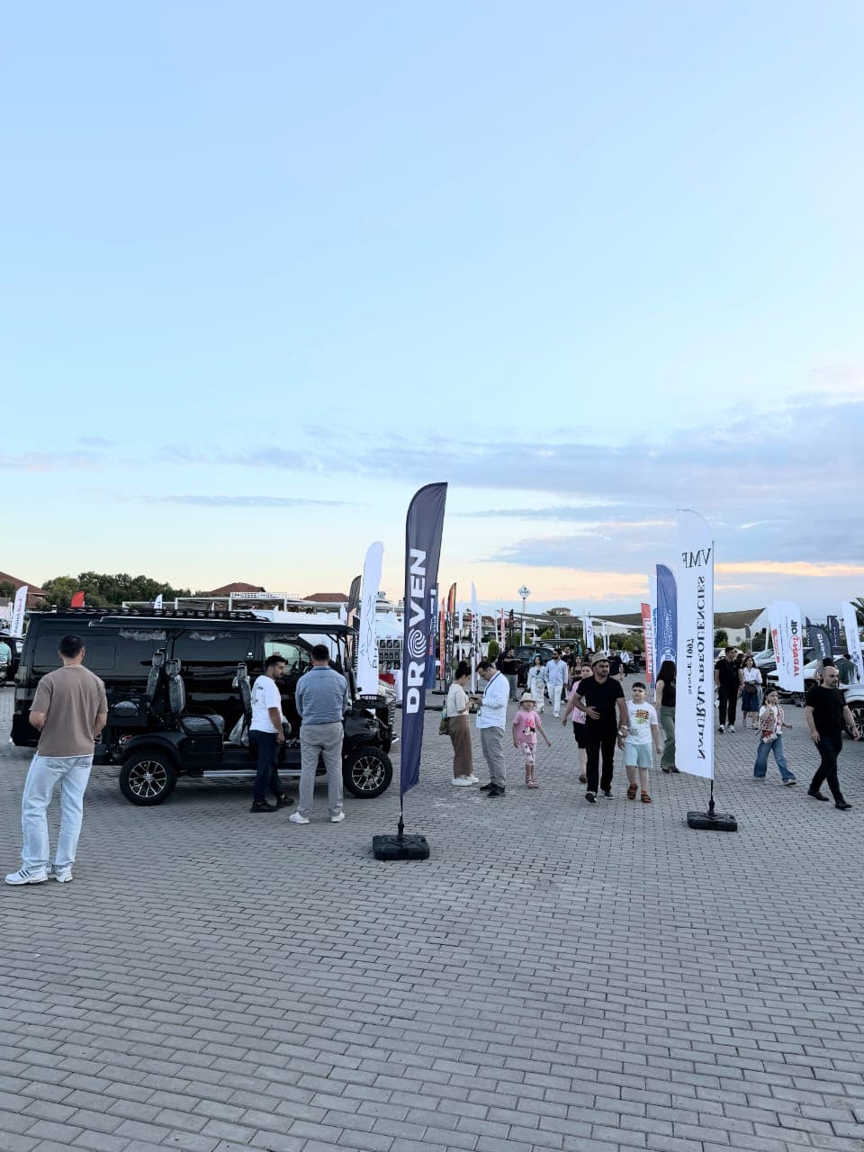 Sea Breeze Resort-da “Caspian Motor Show 2026” avtomobil sərgisi keçirilib Sea Breeze Resort-da “Caspian Motor Show 2026” avtomobil sərgisi keçirilib - Şəkil 1