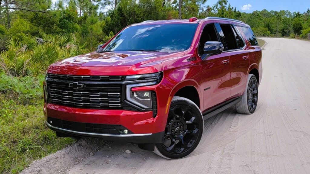 Chevrolet Tahoe High Country: 6,2 litrlik V8 mühərrikli premium SUV Chevrolet Tahoe High Country: 6,2 litrlik V8 mühərrikli premium SUV - Şəkil 2