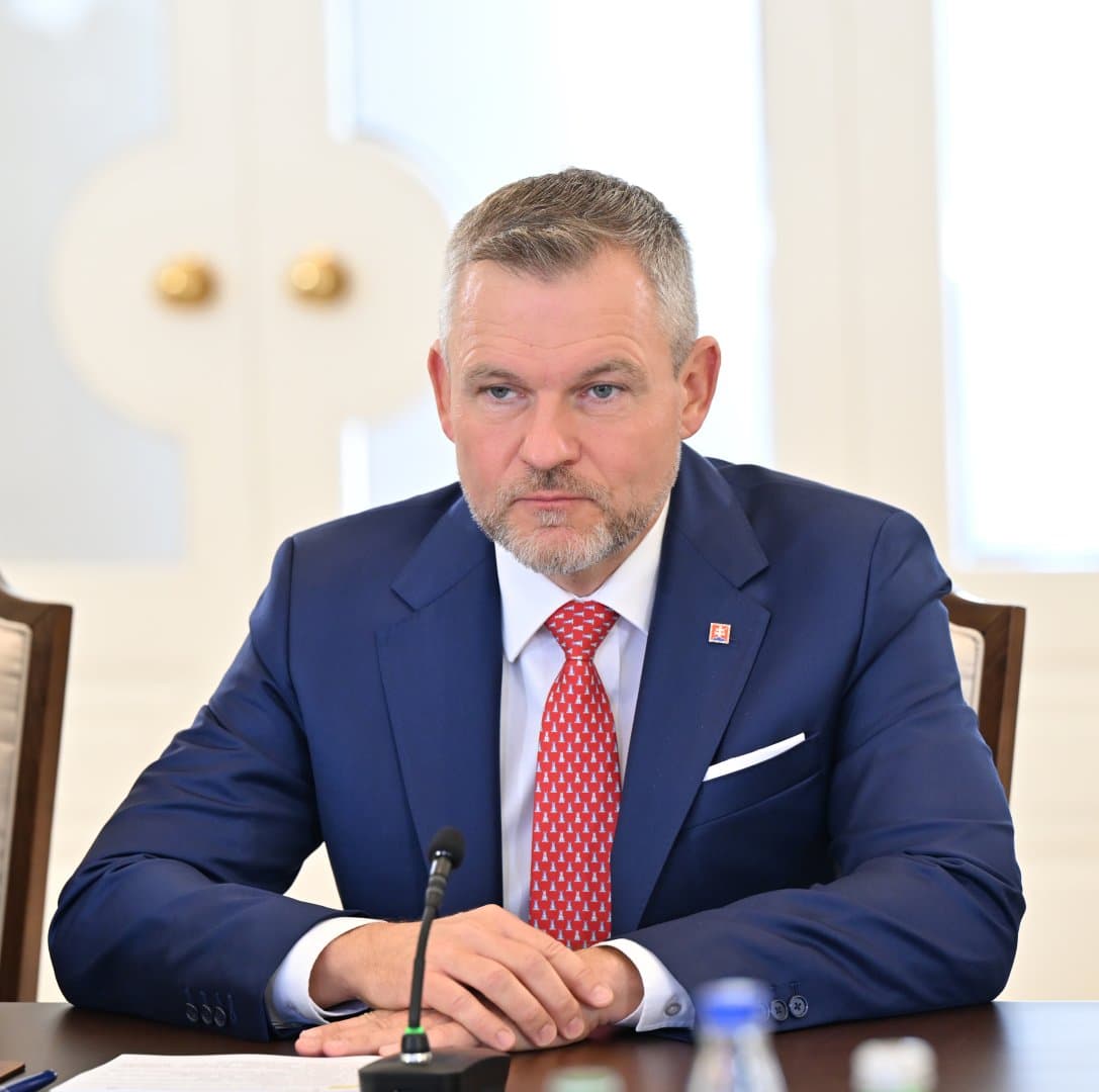 Prezident İlham Əliyevin Şuşada Slovakiya Prezidenti ilə geniş tərkibdə görüşü olub Prezident İlham Əliyevin Şuşada Slovakiya Prezidenti ilə geniş tərkibdə görüşü olub - Şəkil 1