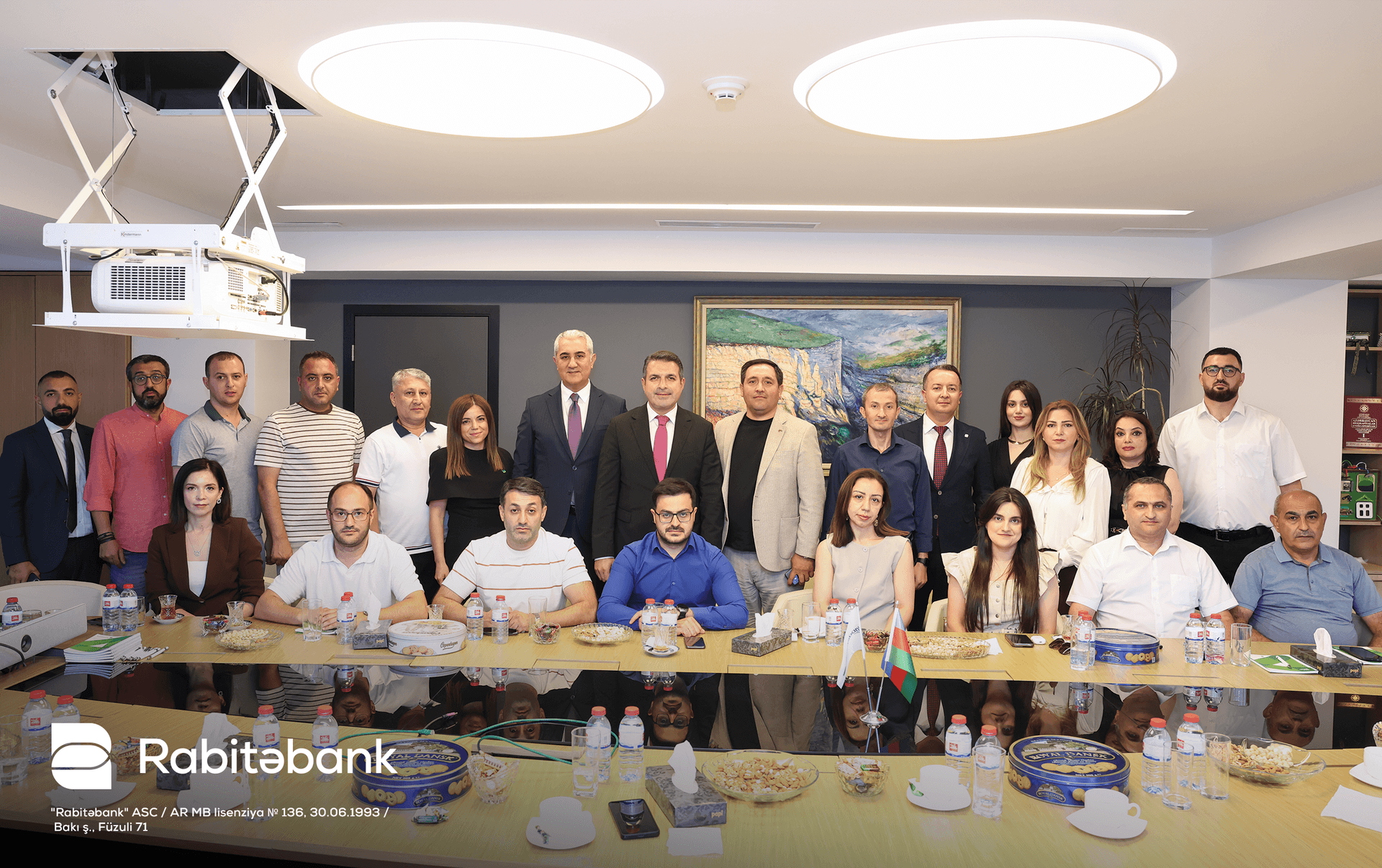 Rabitəbank Milli Mətbuat Günü münasibətilə media nümayəndələri ilə görüş keçirib Rabitəbank Milli Mətbuat Günü münasibətilə media nümayəndələri ilə görüş keçirib - Şəkil 9