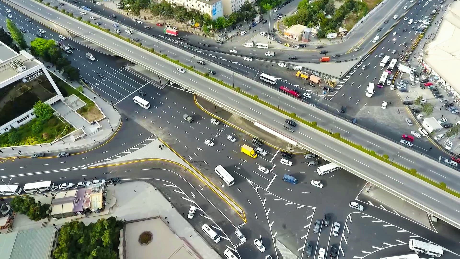 20 Yanvar dairəsi və dairə ətrafında aparılan yenidənqurma işləri yekunlaşdırılıb 20 Yanvar dairəsi və dairə ətrafında aparılan yenidənqurma işləri yekunlaşdırılıb