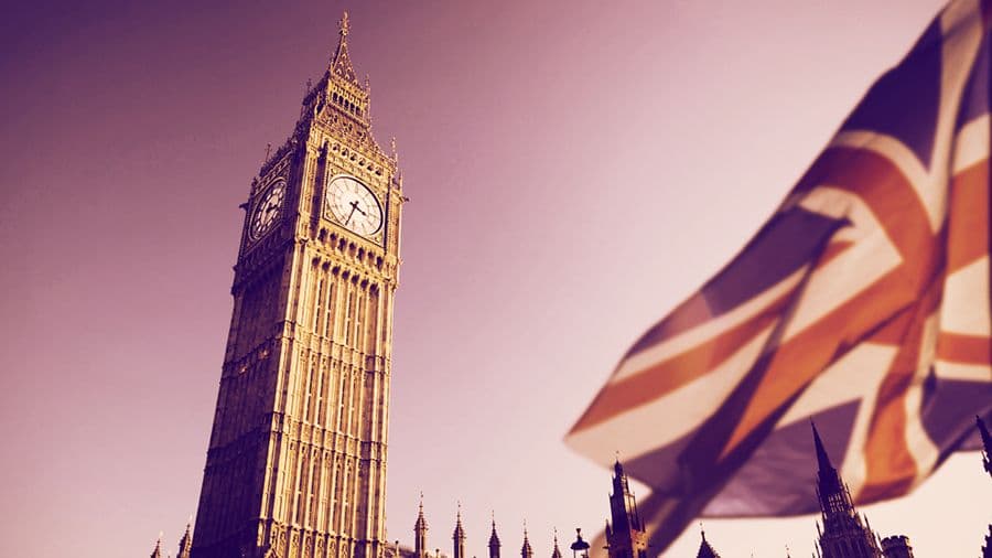 Britaniya ölkəyə gələnlər üçün yeni sistem tətbiq edir Britaniya ölkəyə gələnlər üçün yeni sistem tətbiq edir