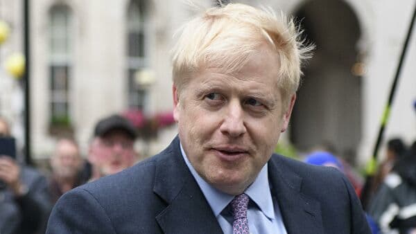 Britaniya parlamenti Boris Consonun Yeni il tətili xərclərini araşdırmağa başladı Britaniya parlamenti Boris Consonun Yeni il tətili xərclərini araşdırmağa başladı