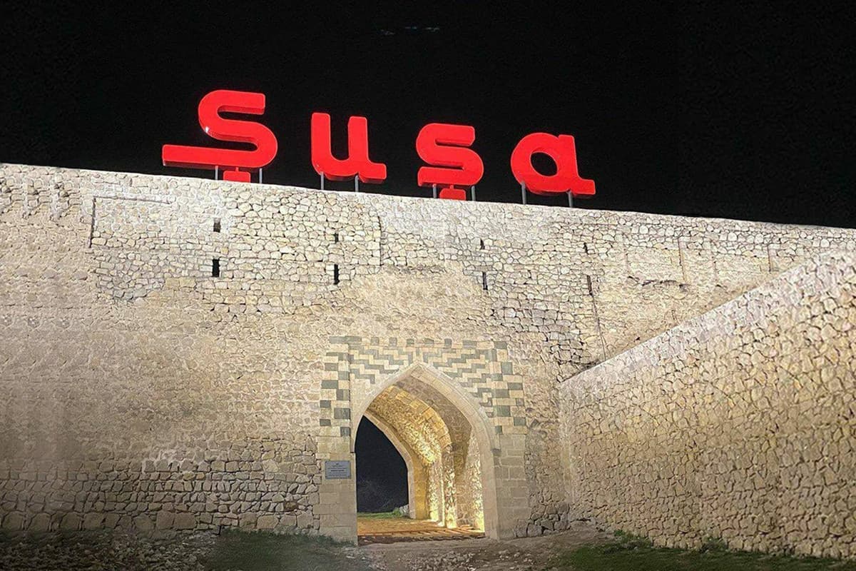 Şuşada məişət tullantılarının yığılması və zərərsizləşdirilməsi “Təmiz Şəhər” ASC-yə həvalə olunub – RƏSMİ Şuşada məişət tullantılarının yığılması və zərərsizləşdirilməsi “Təmiz Şəhər” ASC-yə həvalə olunub – RƏSMİ