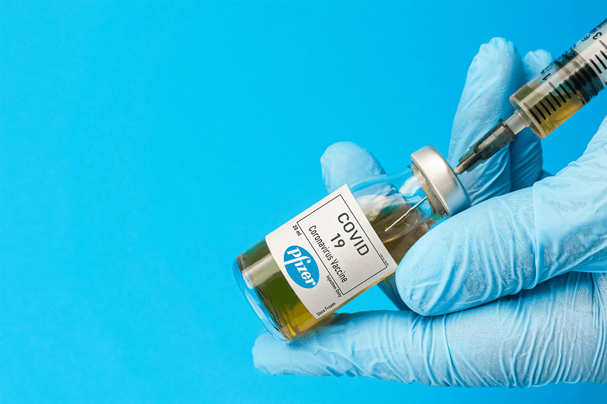 Pfizer vaksininin 80 və daha yuxarı yaş qruplarında effektivliyi araşdırılıb Pfizer vaksininin 80 və daha yuxarı yaş qruplarında effektivliyi araşdırılıb
