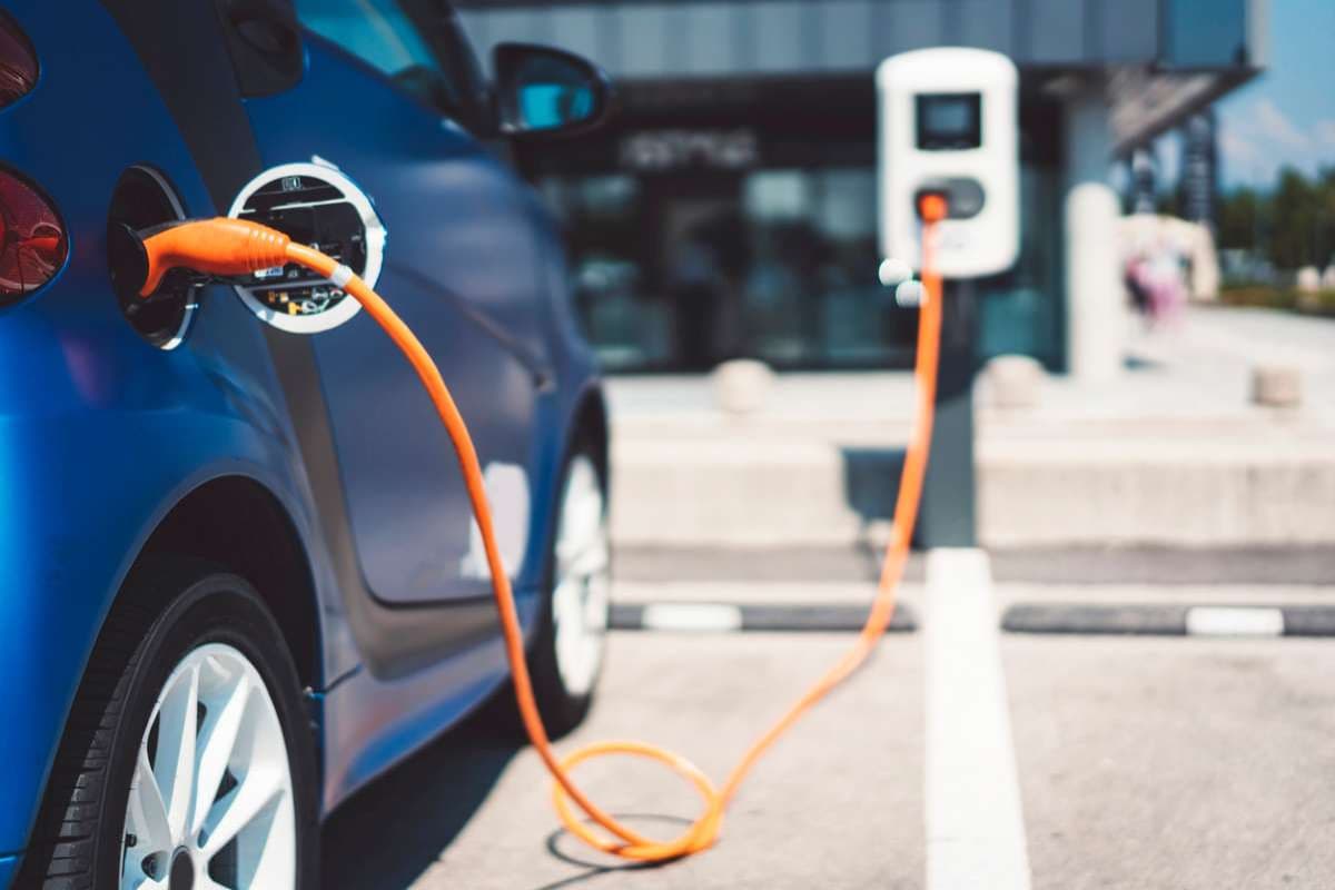 Azərbaycandakı enerjidoldurma məntəqələrinin sayı açıqlanıb Azərbaycandakı enerjidoldurma məntəqələrinin sayı açıqlanıb