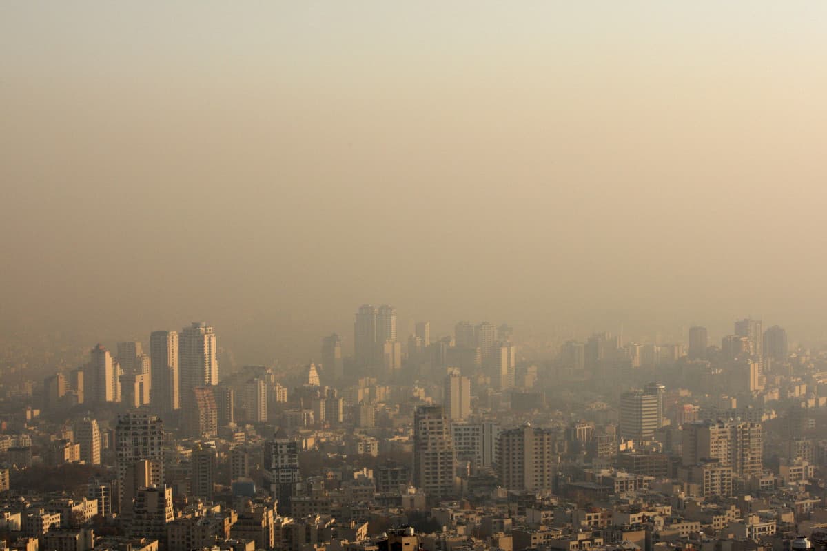 Tehran dünyanın ən çirkli şəhəri seçilib Tehran dünyanın ən çirkli şəhəri seçilib