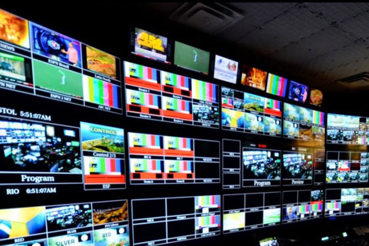 Ötən il TV və radiolar reklamdan 42 milyon manatdan çox gəlir əldə edib Ötən il TV və radiolar reklamdan 42 milyon manatdan çox gəlir əldə edib