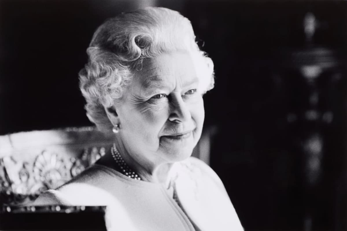 Britaniya Kraliçası II Elizabet vəfat edib Britaniya Kraliçası II Elizabet vəfat edib