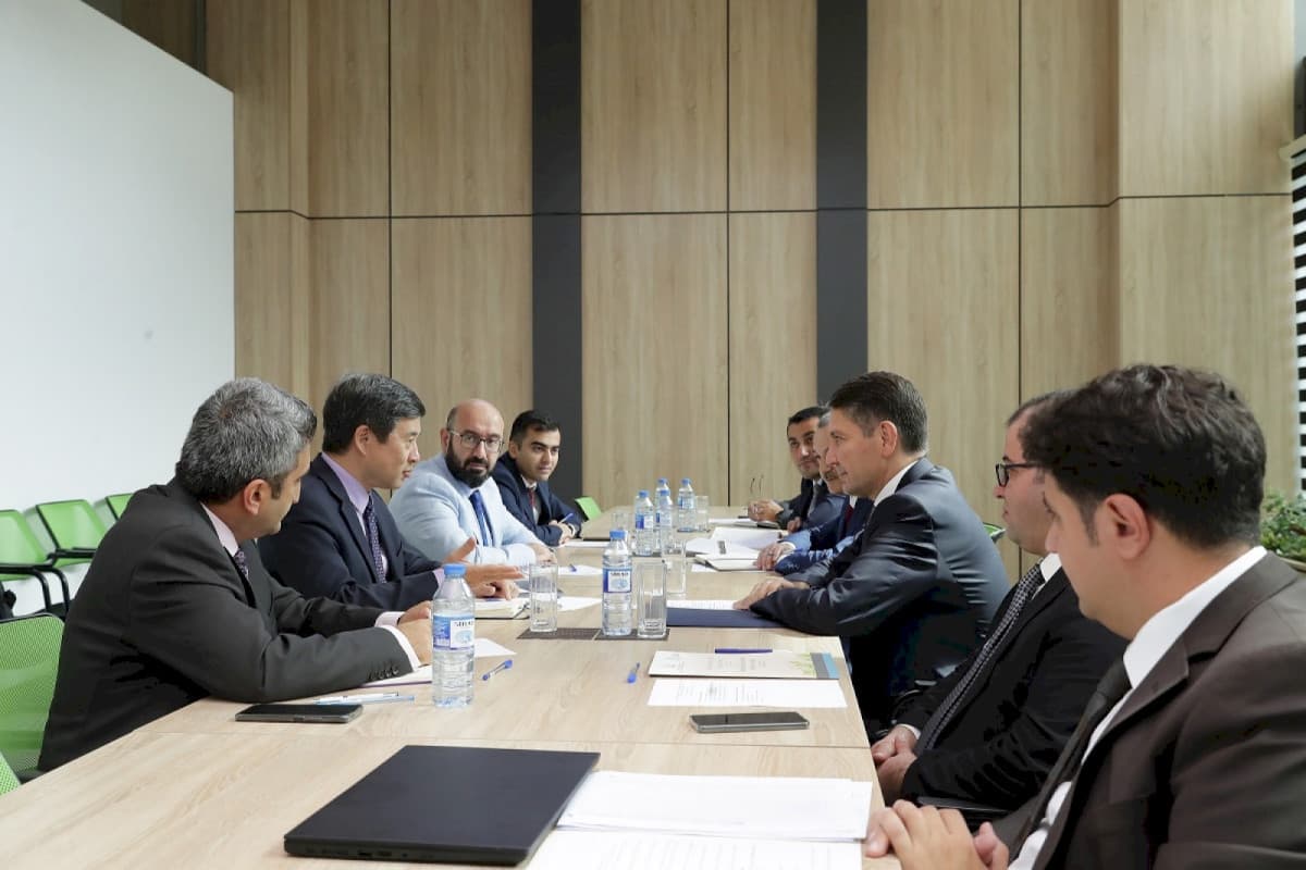 Asiya İnkişaf Bankı ilə sosial sahədə gələcək əməkdaşlığa dair fikir mübadiləsi aparılıb Asiya İnkişaf Bankı ilə sosial sahədə gələcək əməkdaşlığa dair fikir mübadiləsi aparılıb