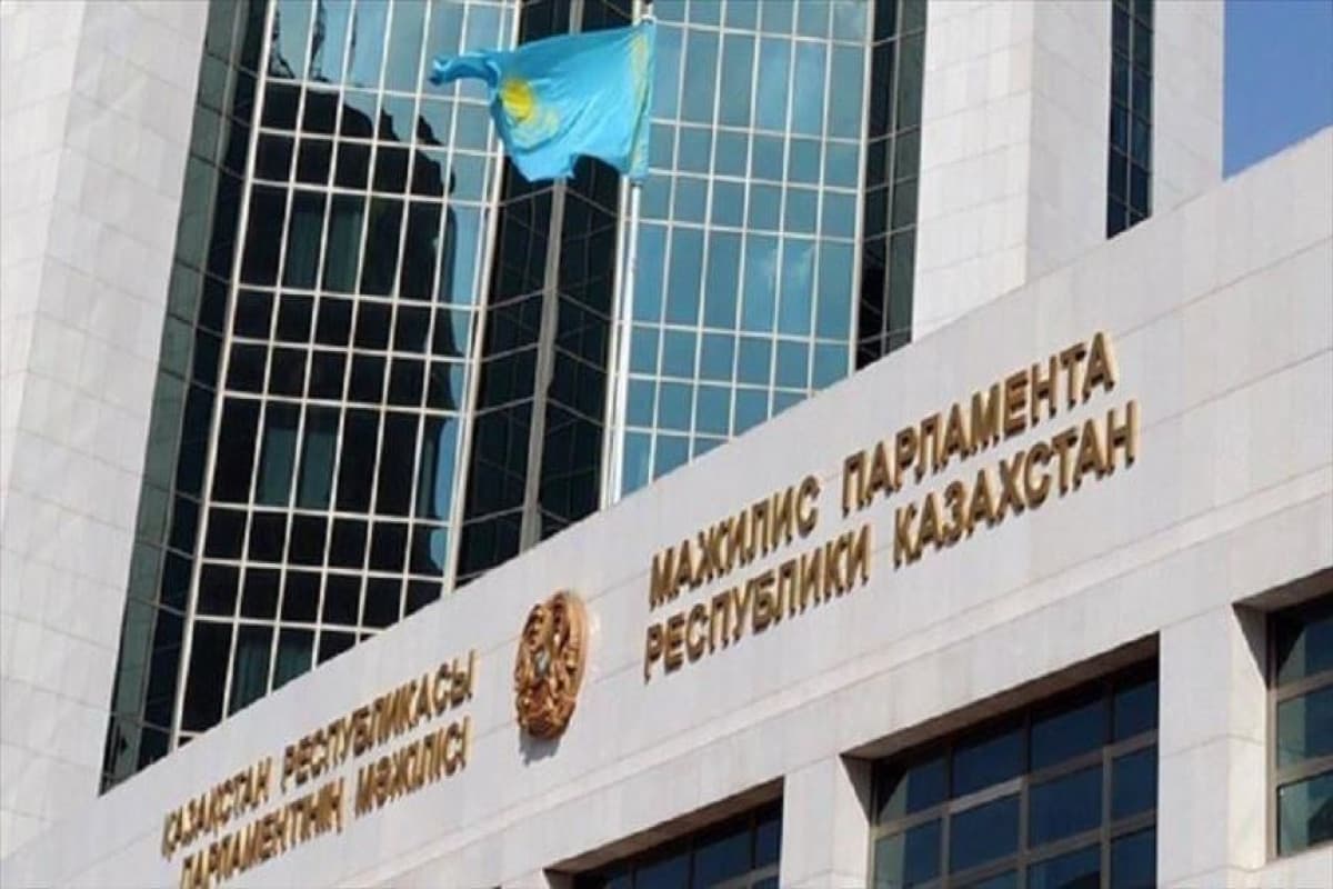 Qazaxıstanda Nazarbayevlə bağlı dövlət bayramı ləğv edilib Qazaxıstanda Nazarbayevlə bağlı dövlət bayramı ləğv edilib