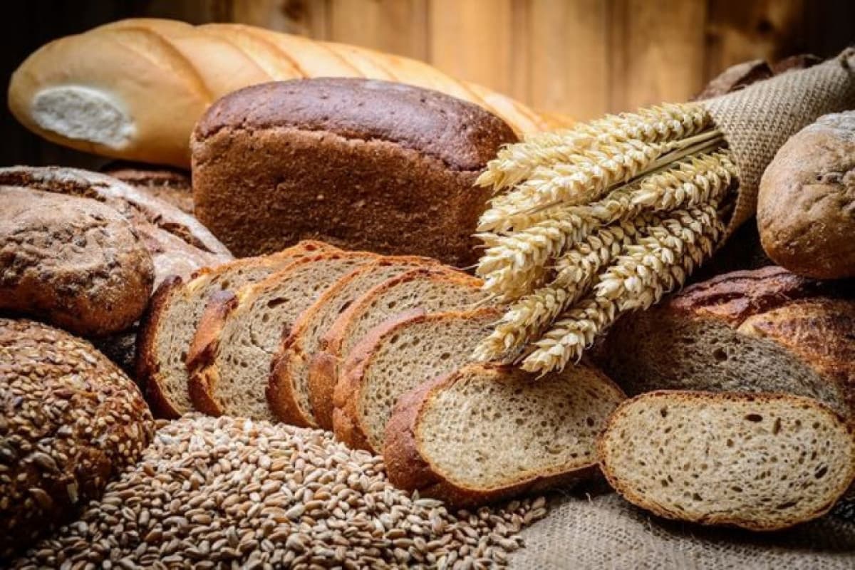 Dövlət Xidməti bu marketi çörəyin çəkisini azaltdığı üçün məhkəməyə verib Dövlət Xidməti bu marketi çörəyin çəkisini azaltdığı üçün məhkəməyə verib