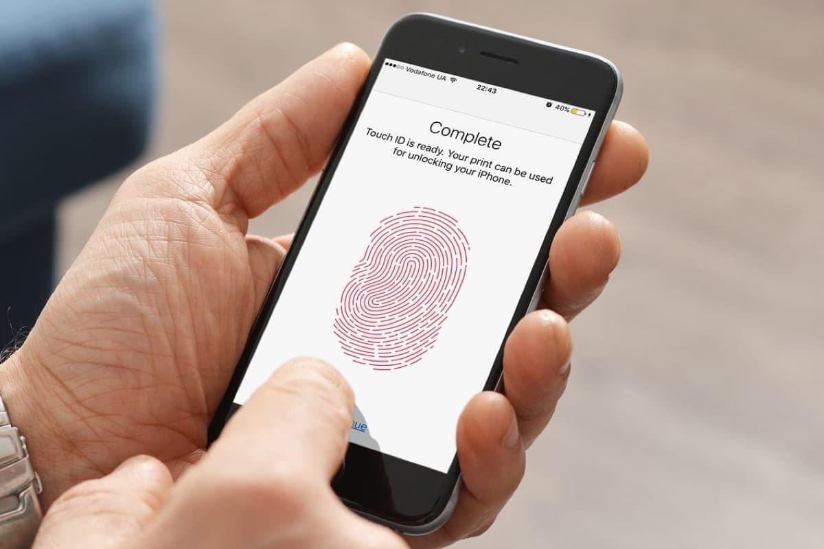 Apple yaxın gələcəkdə iPhone-larda Touch ID texnologiyasına geri qayıdacaqmı? Apple yaxın gələcəkdə iPhone-larda Touch ID texnologiyasına geri qayıdacaqmı?