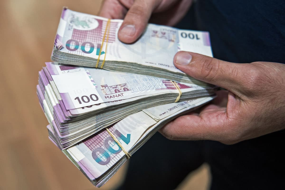 Gələn il orta aylıq əmək haqqı 7,1 faiz artacaq Gələn il orta aylıq əmək haqqı 7,1 faiz artacaq
