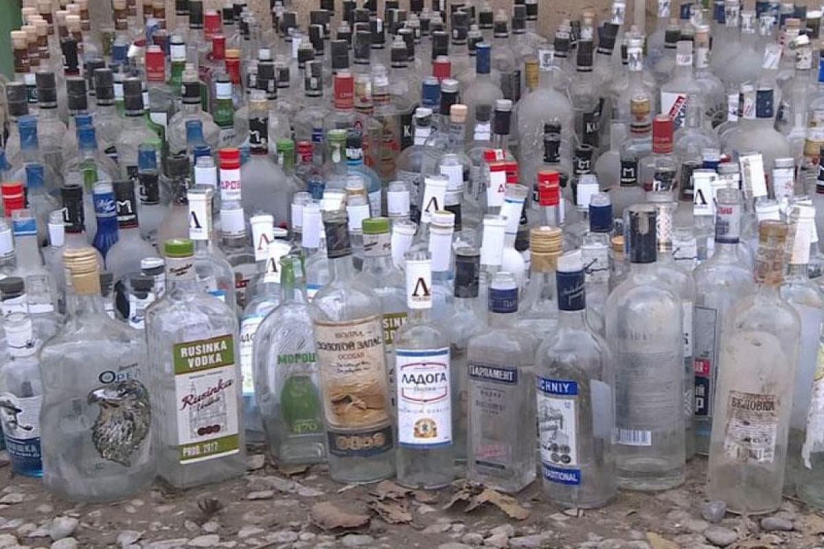 AQTA xəbərdarlıq edib: 400-dən çox saxta alkoqollu içki aşkarlanıb AQTA xəbərdarlıq edib: 400-dən çox saxta alkoqollu içki aşkarlanıb