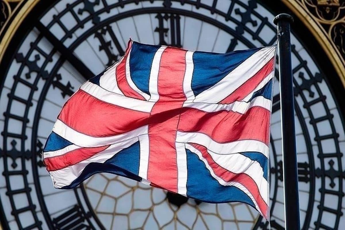 Britaniya Moldova və Rusiya vətəndaşlarına sanksiya tətbiq edib Britaniya Moldova və Rusiya vətəndaşlarına sanksiya tətbiq edib