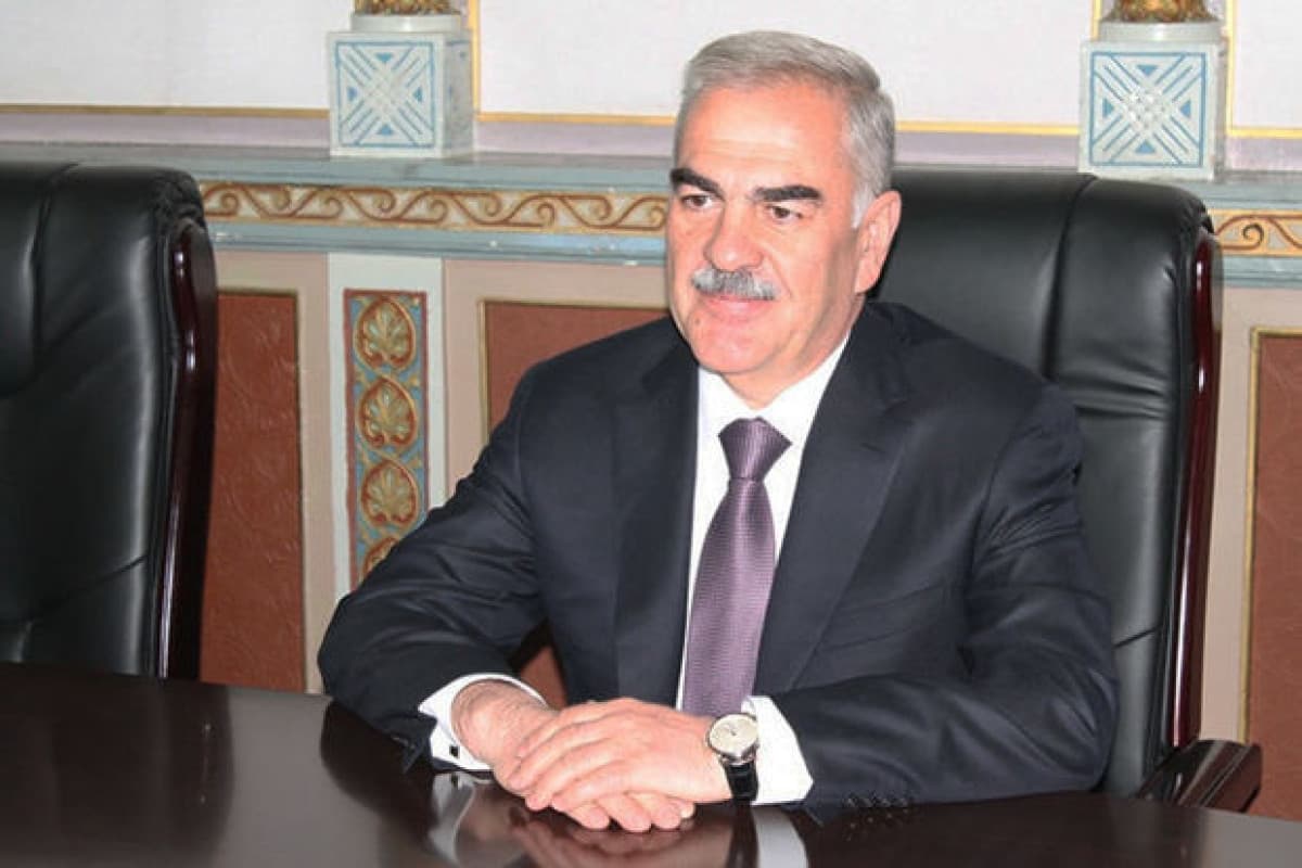Vasif Talıbov istefa verib Vasif Talıbov istefa verib