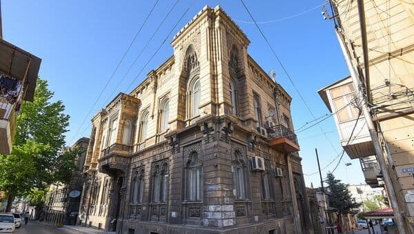 Memarlar İttifaqının yeni seçilmiş idarə heyətinin birinci təşkilati plenumu keçirilib Memarlar İttifaqının yeni seçilmiş idarə heyətinin birinci təşkilati plenumu keçirilib
