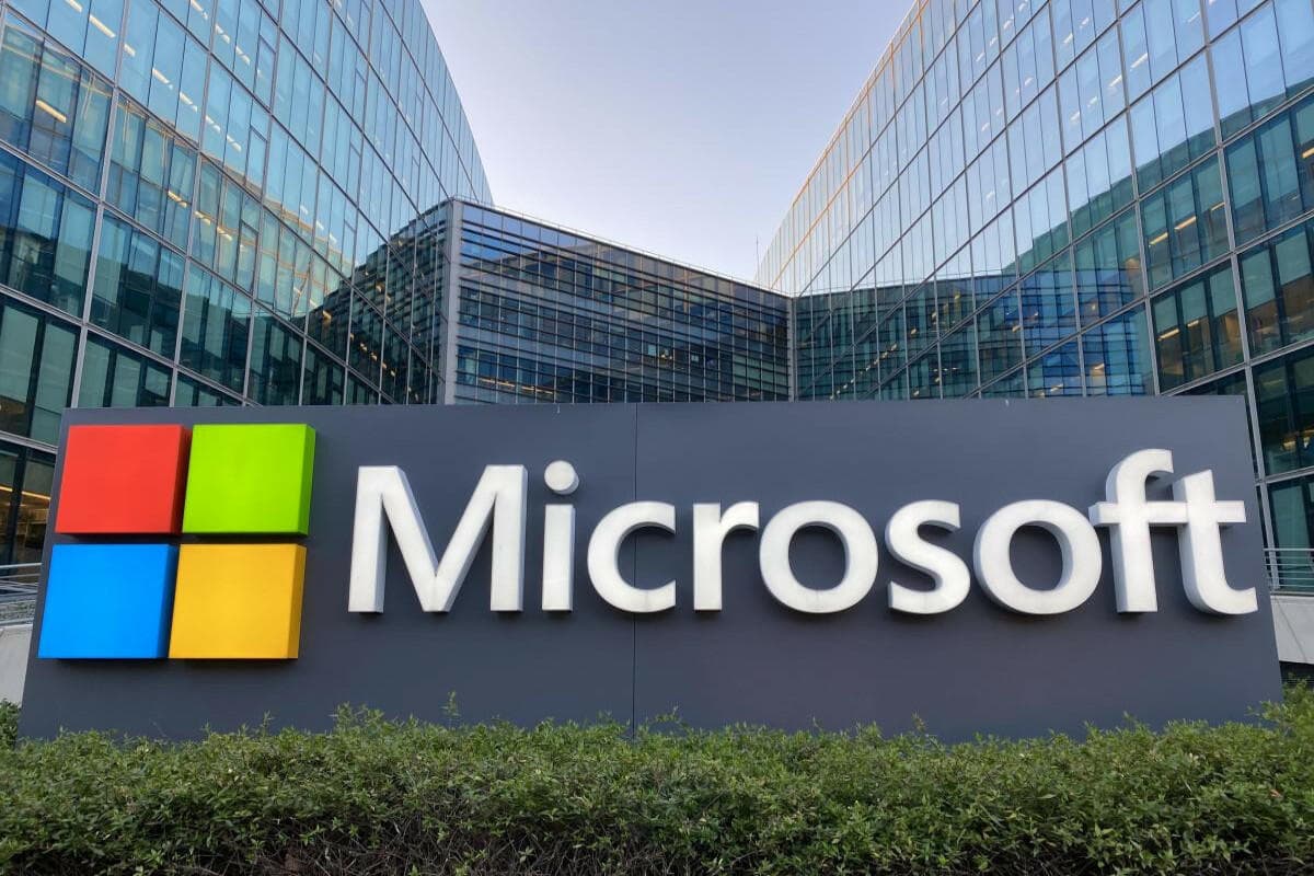 “Microsoft” 10 000 əməkdaşı ixtisar edəcək “Microsoft” 10 000 əməkdaşı ixtisar edəcək