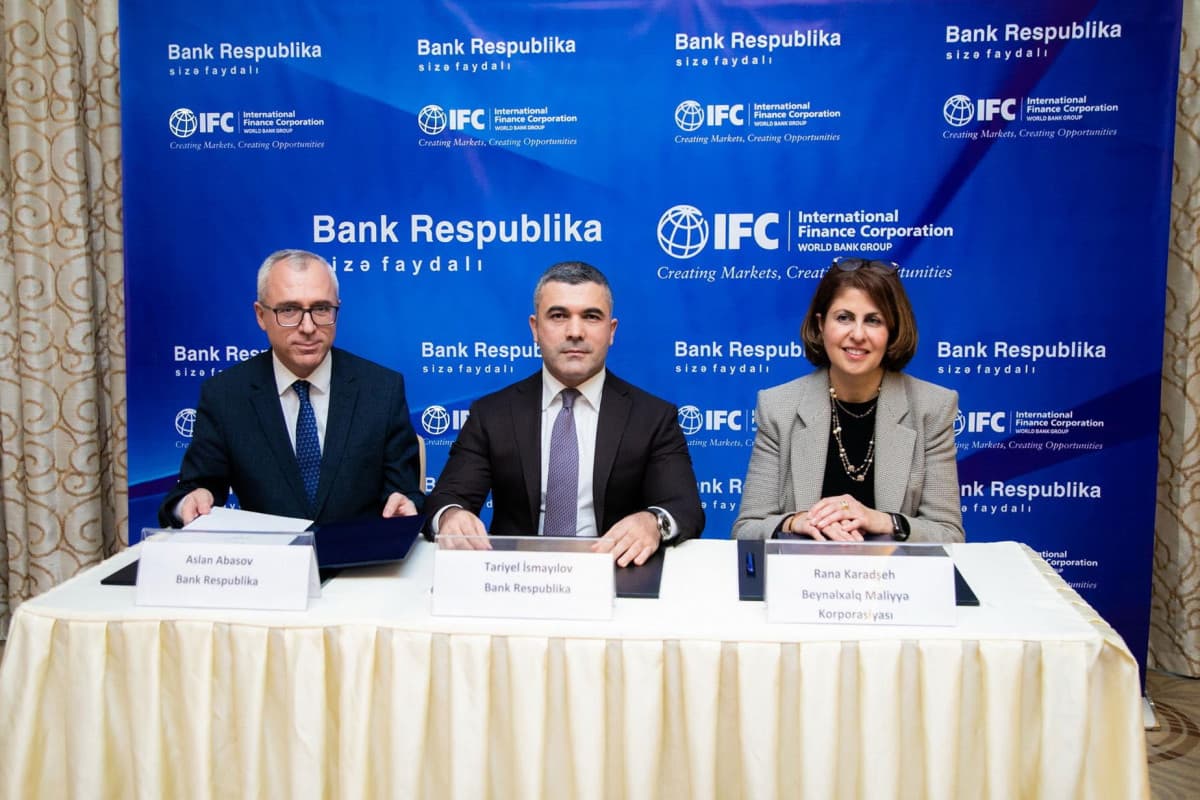 IFC Azərbaycanda sahibkarların maliyyə imkanlarını genişləndirmək məqsədilə “Bank Respublika”nı dəstəklədi IFC Azərbaycanda sahibkarların maliyyə imkanlarını genişləndirmək məqsədilə “Bank Respublika”nı dəstəklədi