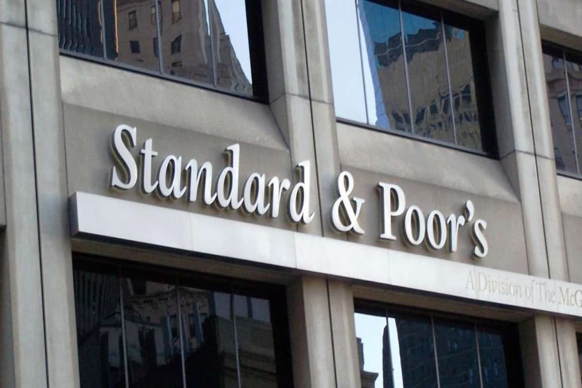 S&P: Bu il Azərbaycan banklarının əməliyyat xərcləri 10% artacaq S&P: Bu il Azərbaycan banklarının əməliyyat xərcləri 10% artacaq
