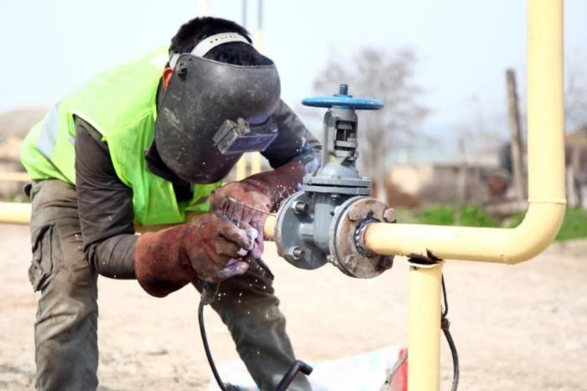 Elektrik, qaz və suya qanunsuz qoşulmaya dair cinayət məsuliyyəti müəyyənləşib Elektrik, qaz və suya qanunsuz qoşulmaya dair cinayət məsuliyyəti müəyyənləşib