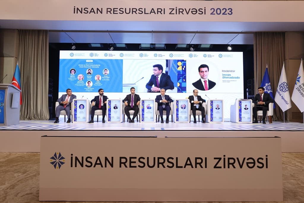 Kadr siyasəti beynəlxalq təcrübəyə uyğun həyata keçirilir - Məmməd Abbasbəyli Kadr siyasəti beynəlxalq təcrübəyə uyğun həyata keçirilir - Məmməd Abbasbəyli