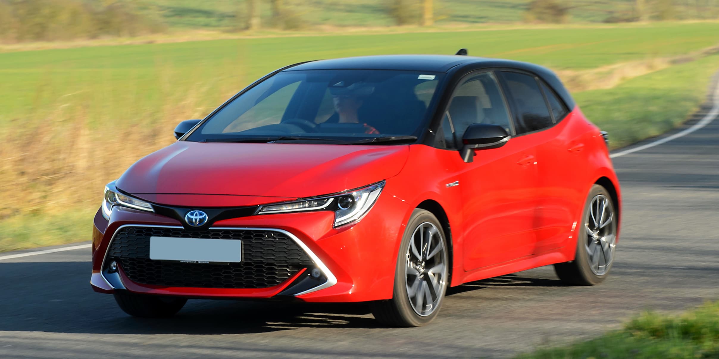 Toyota Corolla-nın pikap versiyası... Toyota Corolla-nın pikap versiyası...