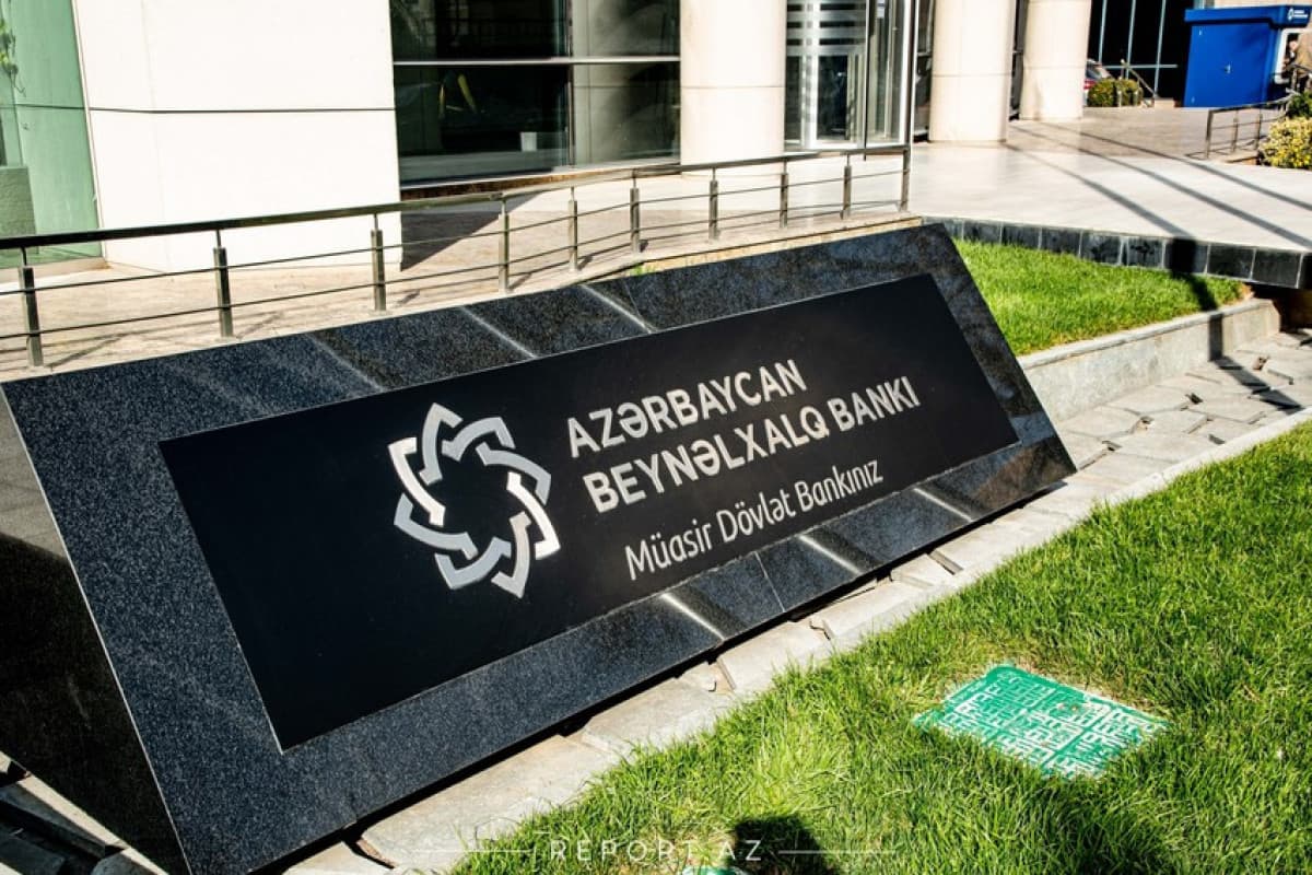 “Azərbaycan Beynəlxalq Bankı”nın səhmdarlarının sayı artıb “Azərbaycan Beynəlxalq Bankı”nın səhmdarlarının sayı artıb