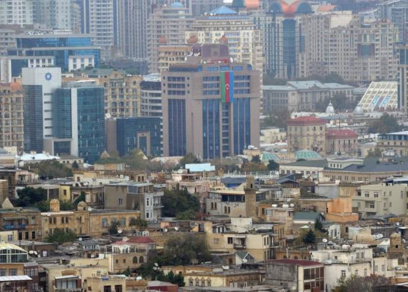 Azərbaycanda qeyri-yaşayış binalarının girişlərinə ünvan təyin ediləcək Azərbaycanda qeyri-yaşayış binalarının girişlərinə ünvan təyin ediləcək