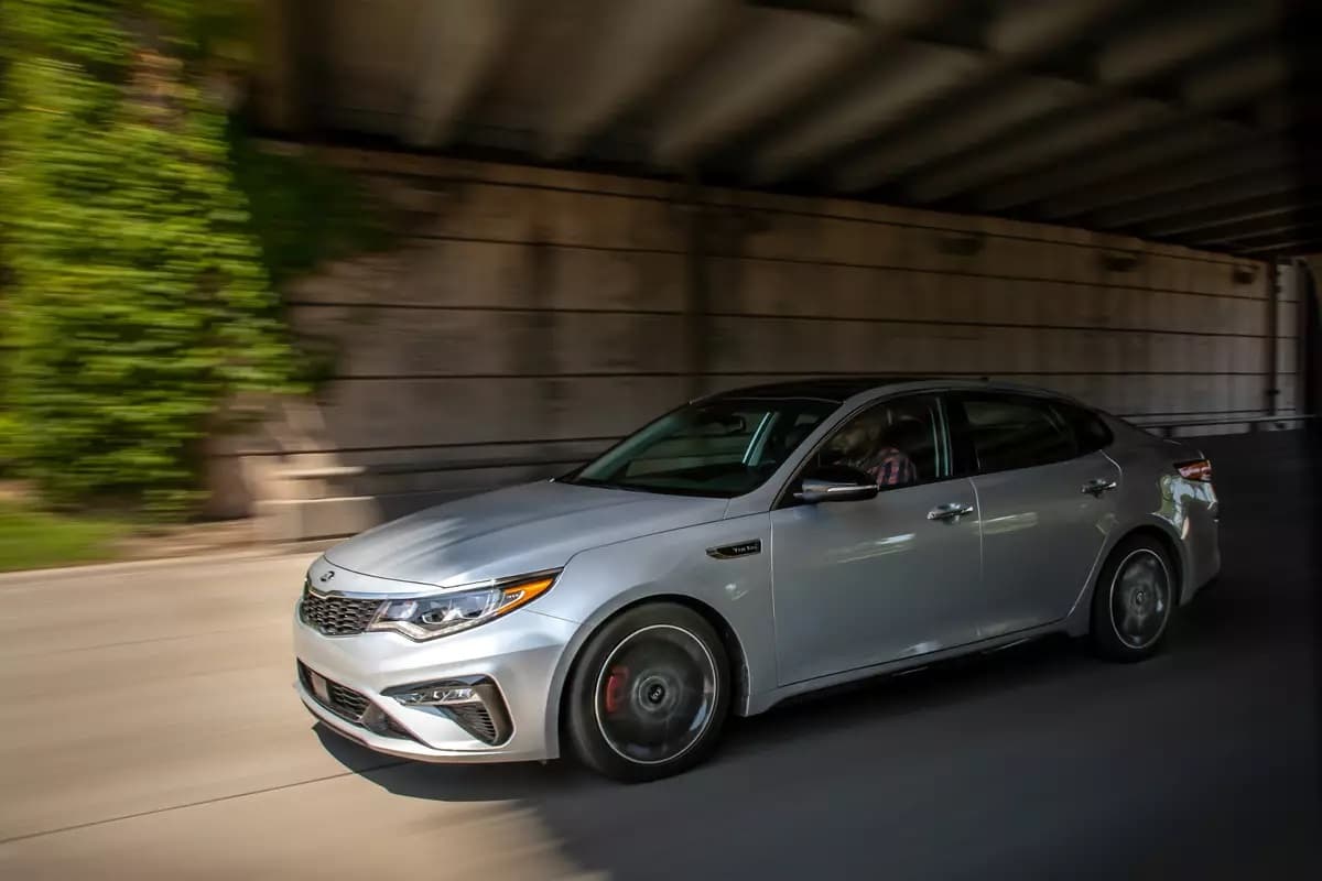 Kia Optima-nın bazar qiymətləri - 2018/2019 - ARAŞDIRMA Kia Optima-nın bazar qiymətləri - 2018/2019 - ARAŞDIRMA