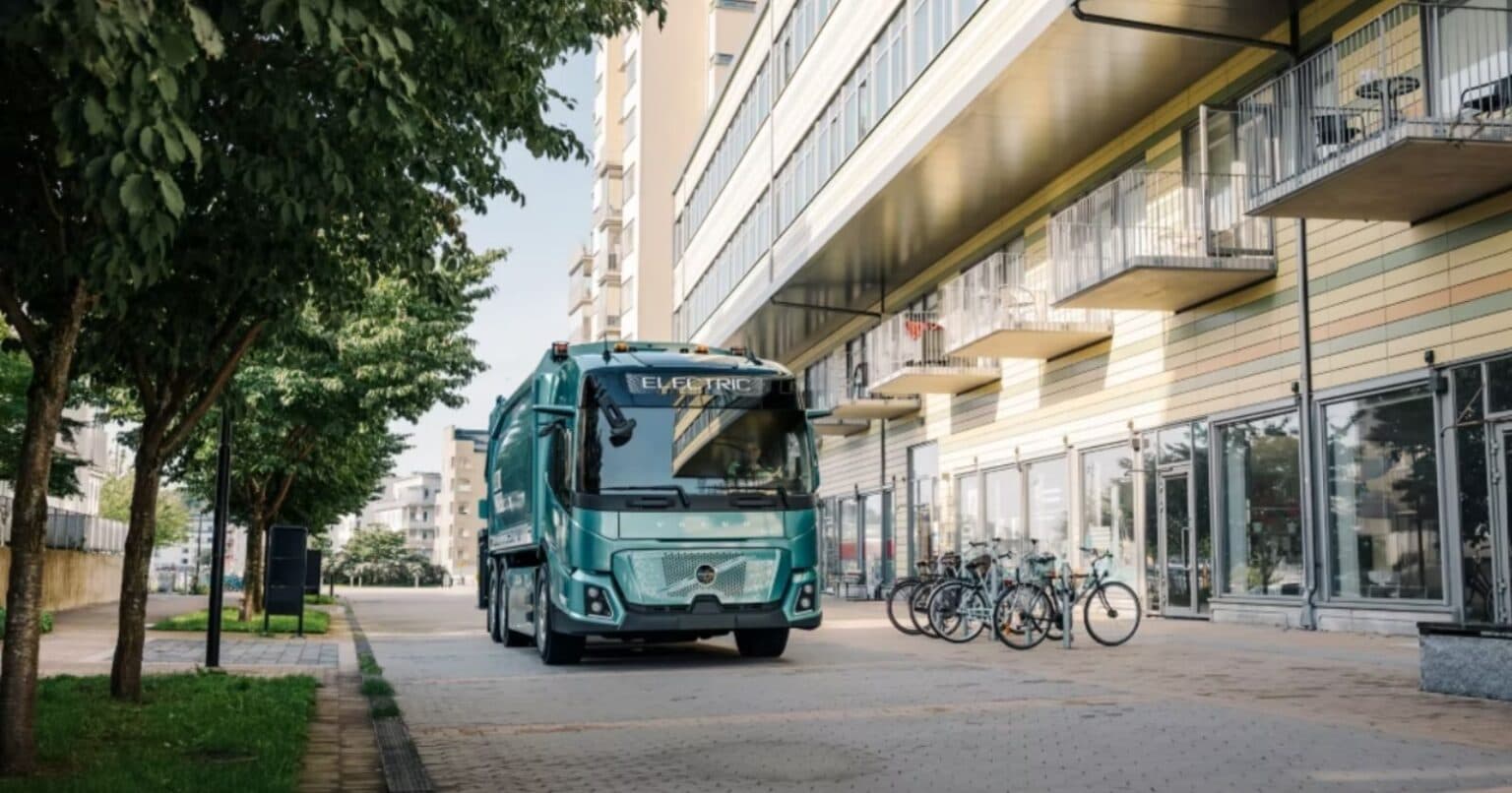 Volvo tarixində daha bir ilk! Volvo tarixində daha bir ilk!